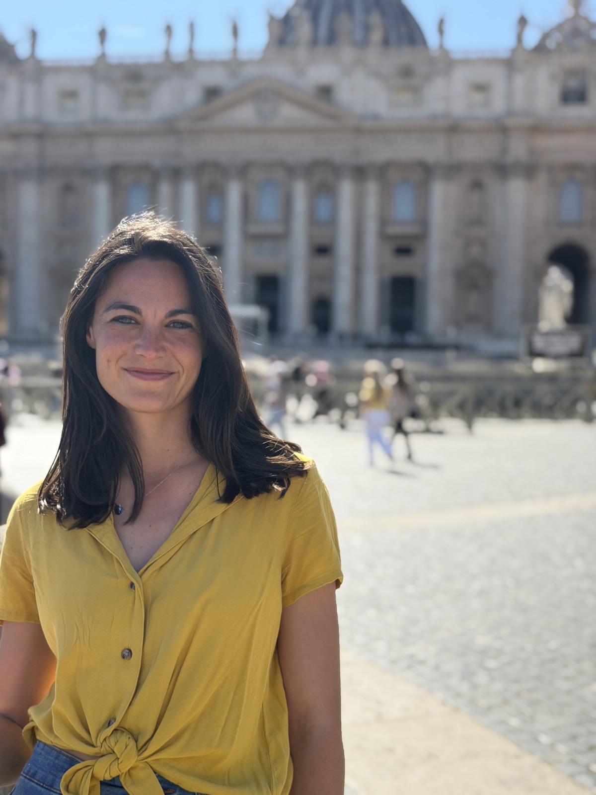 Aurora Molina, guía oficial en Roma